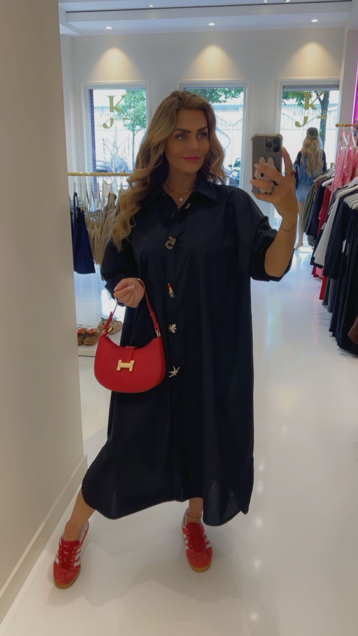 Oversized broche dress zwart