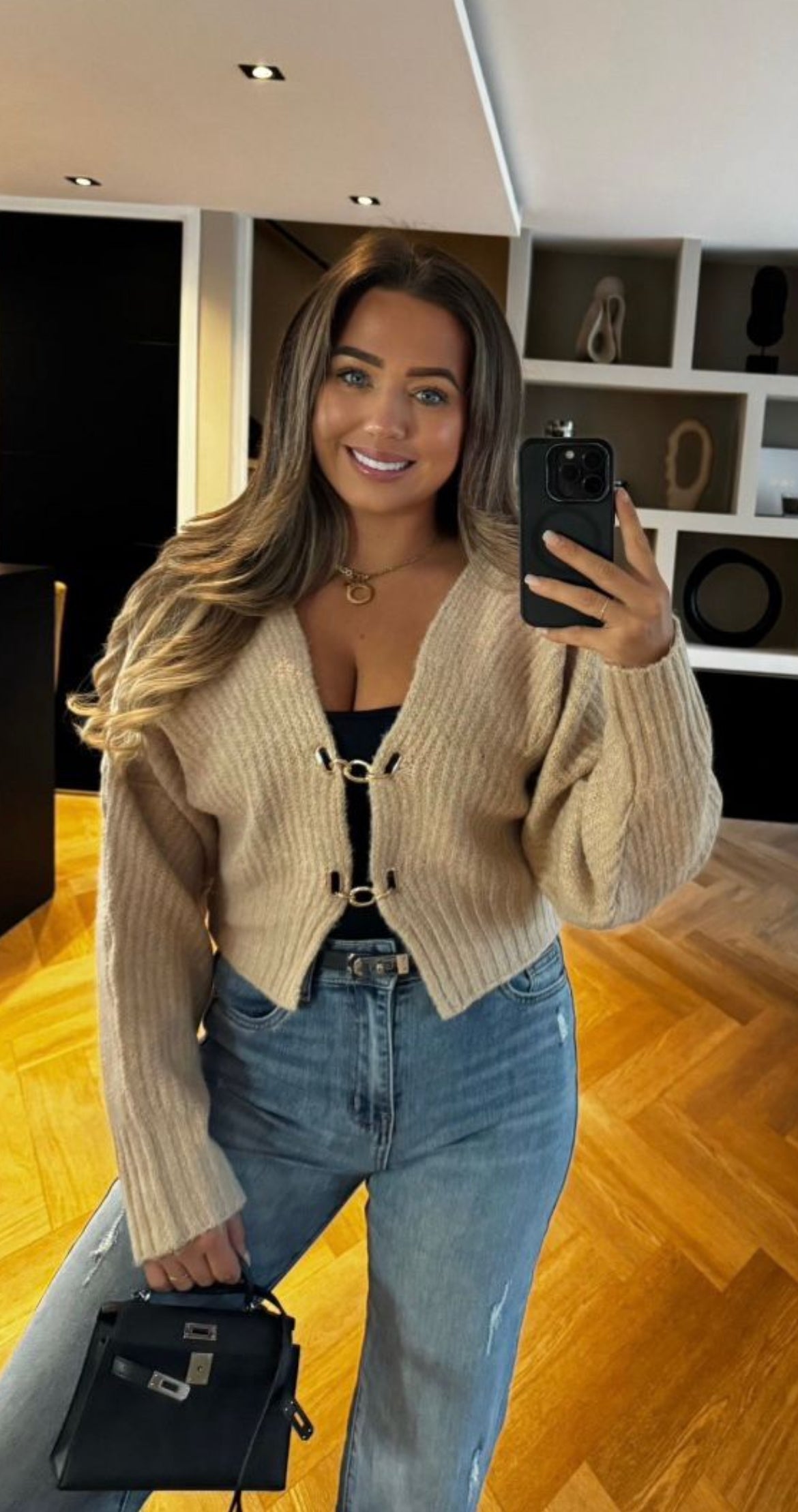 kitty vest golden detail taupe