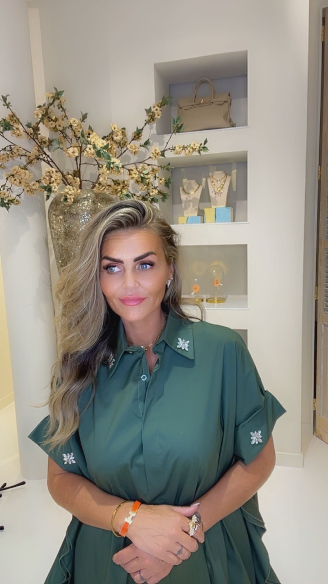 Blouse dress arms