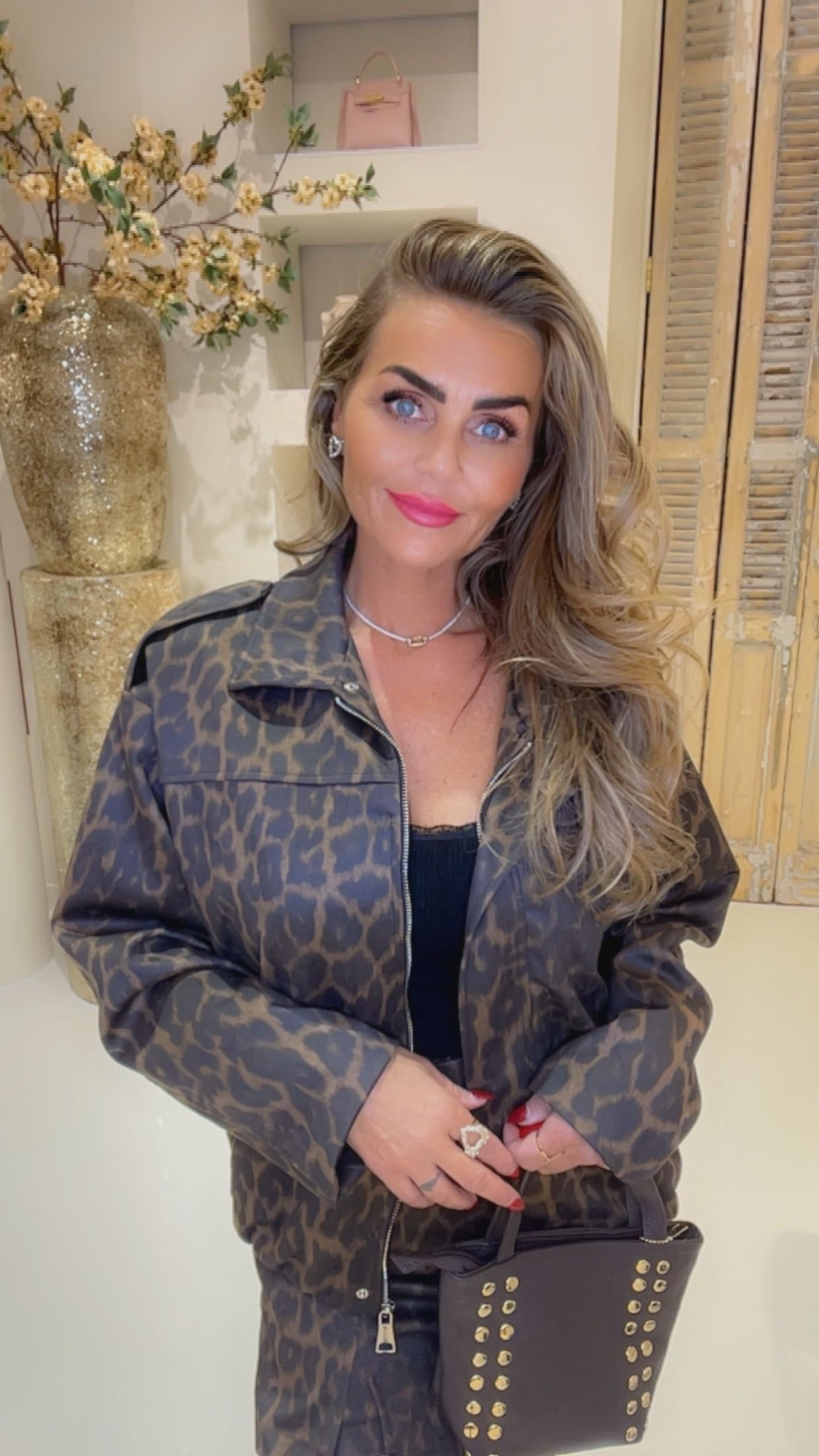 leo jacket