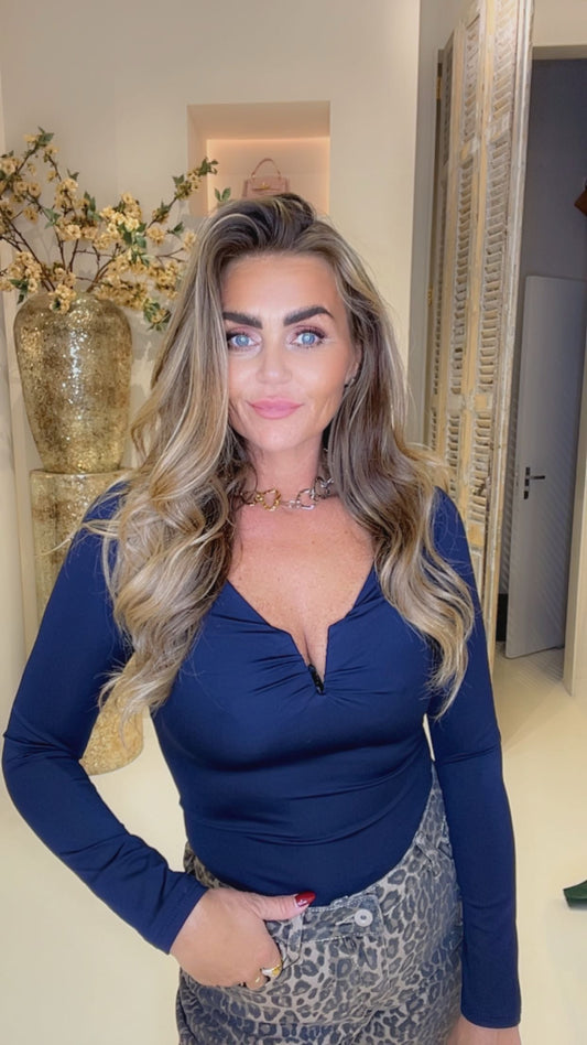 v body donker blauw