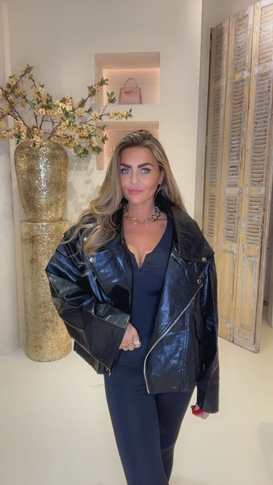 sarah black jacket