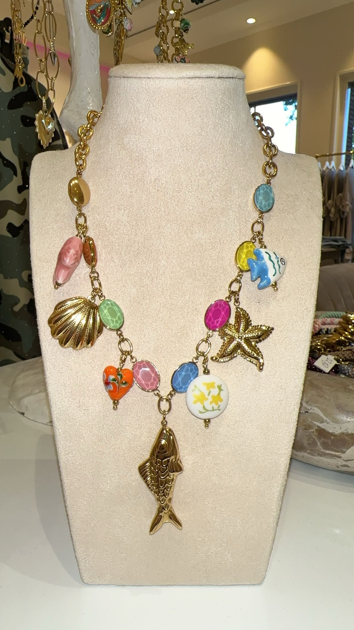 billy necklace
