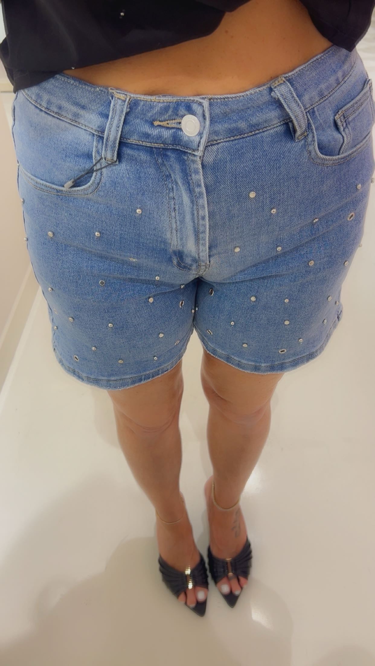 Stud jeans short