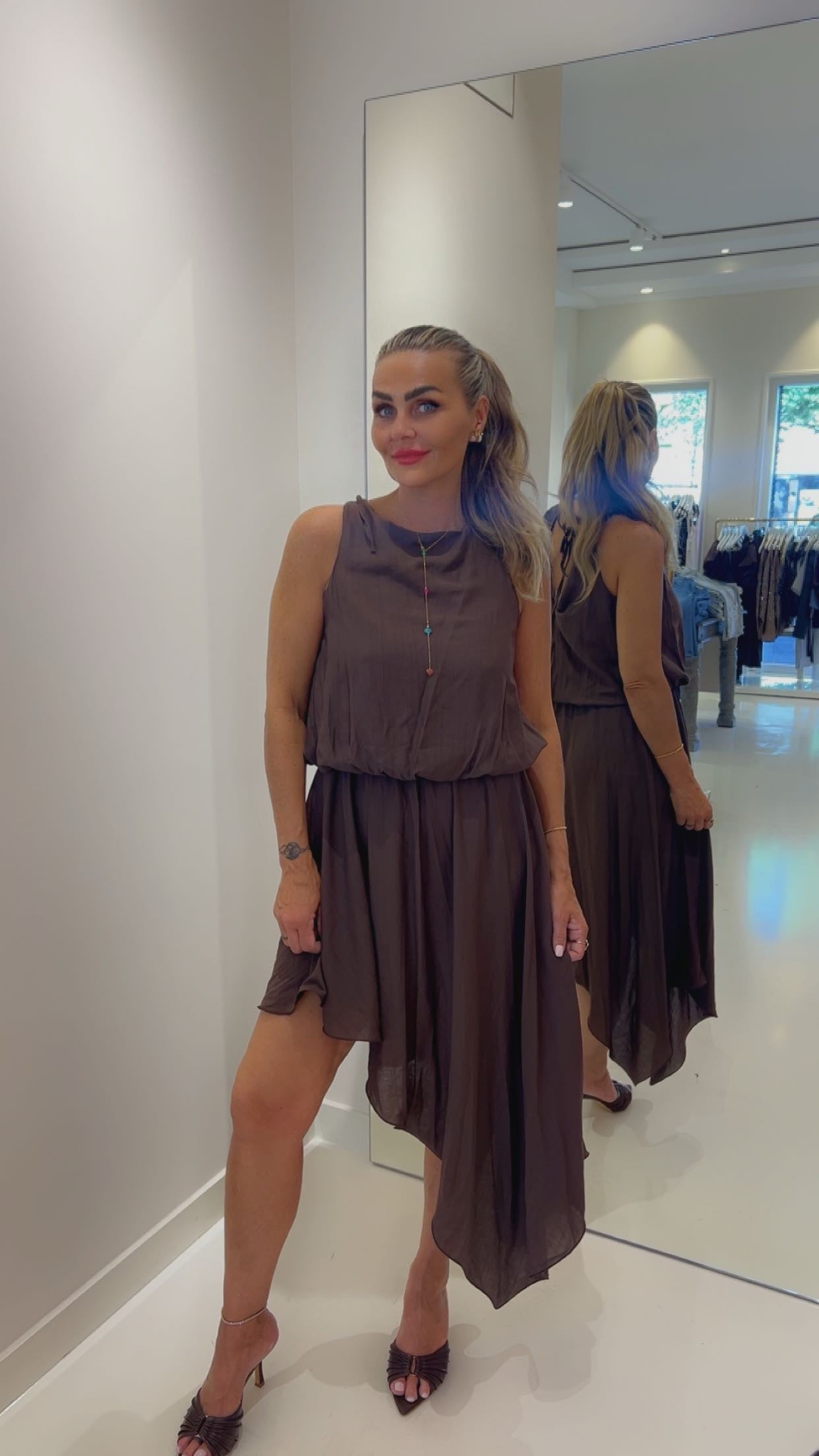 Priscilla dress Brown