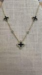 Selly necklace