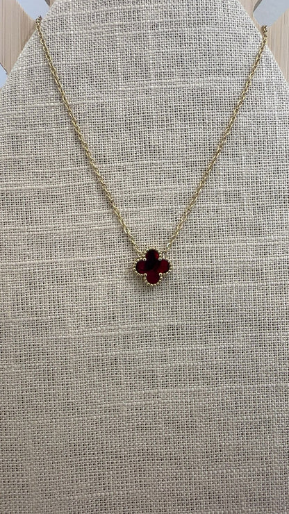 Red clover necklace