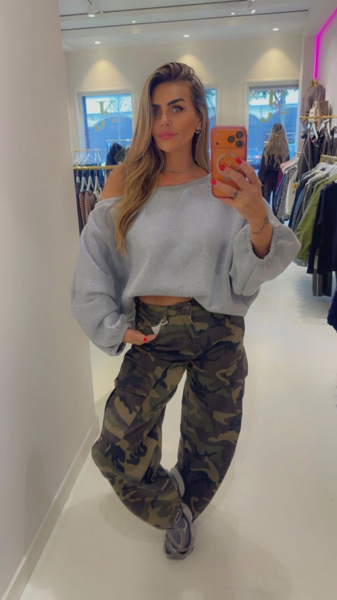 Oversized offsholder sweater grey