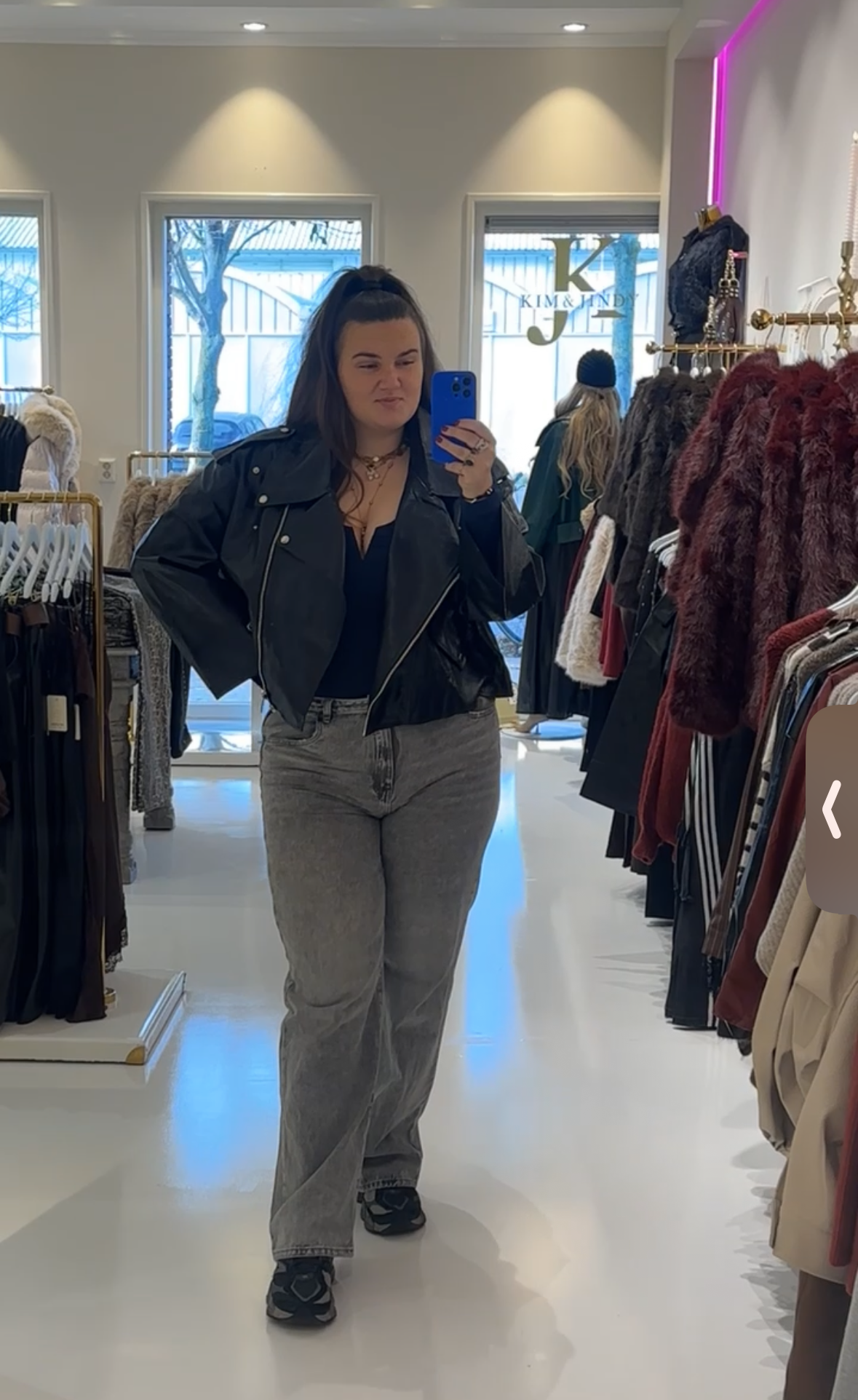 sarah black jacket laatste !!!