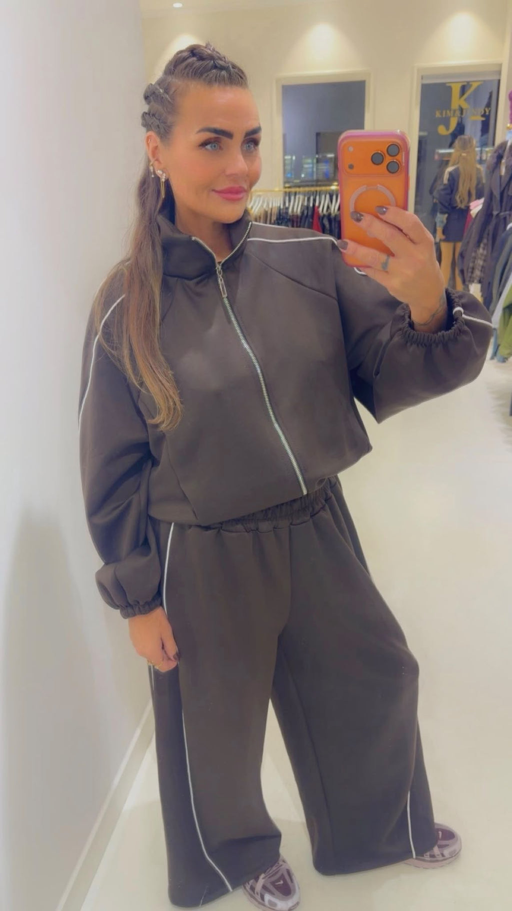 Semmy jogging set brown
