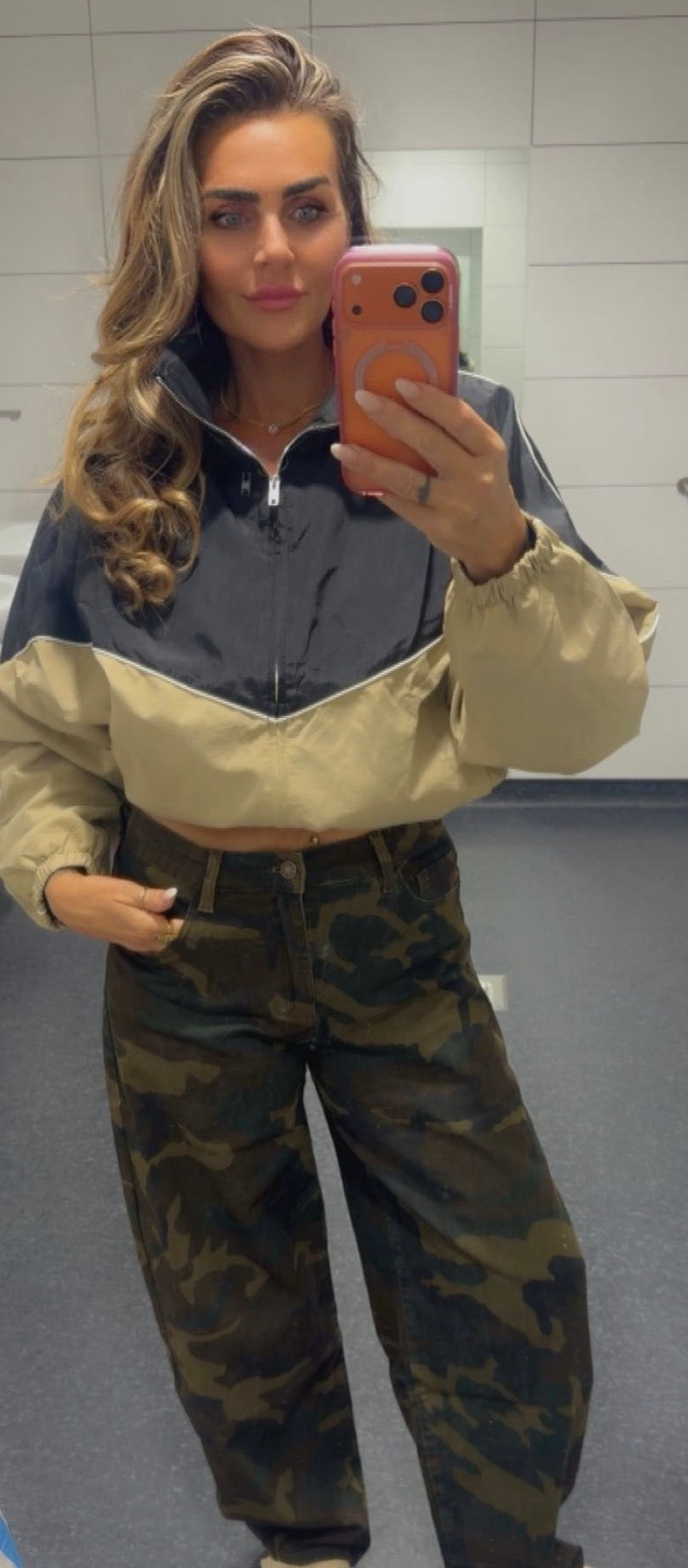 donna wind breaker