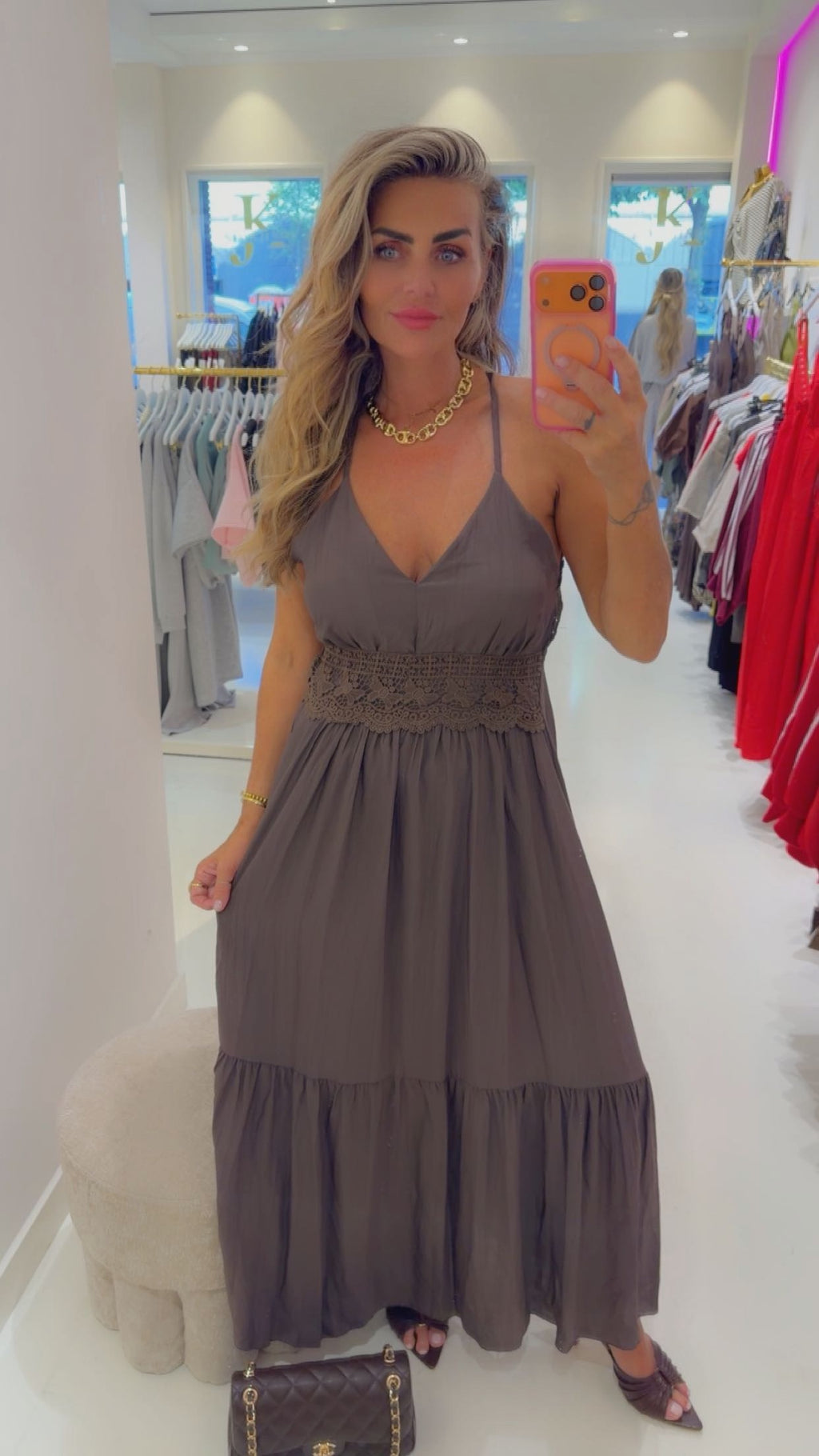 Shakira dress bruin