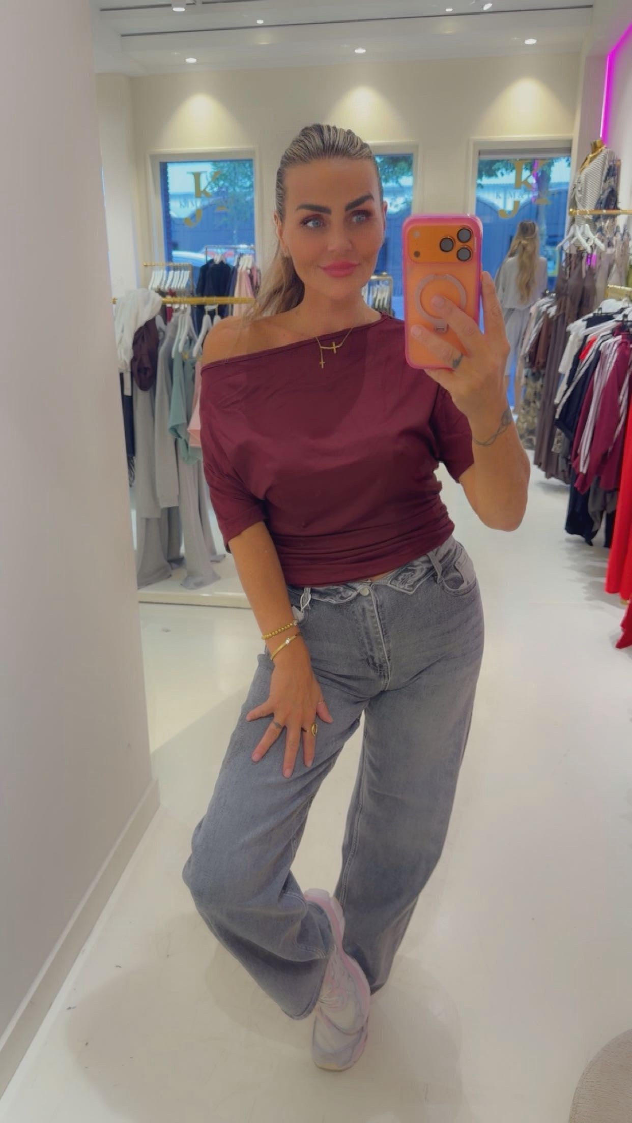 Basic off sholder top burgendy