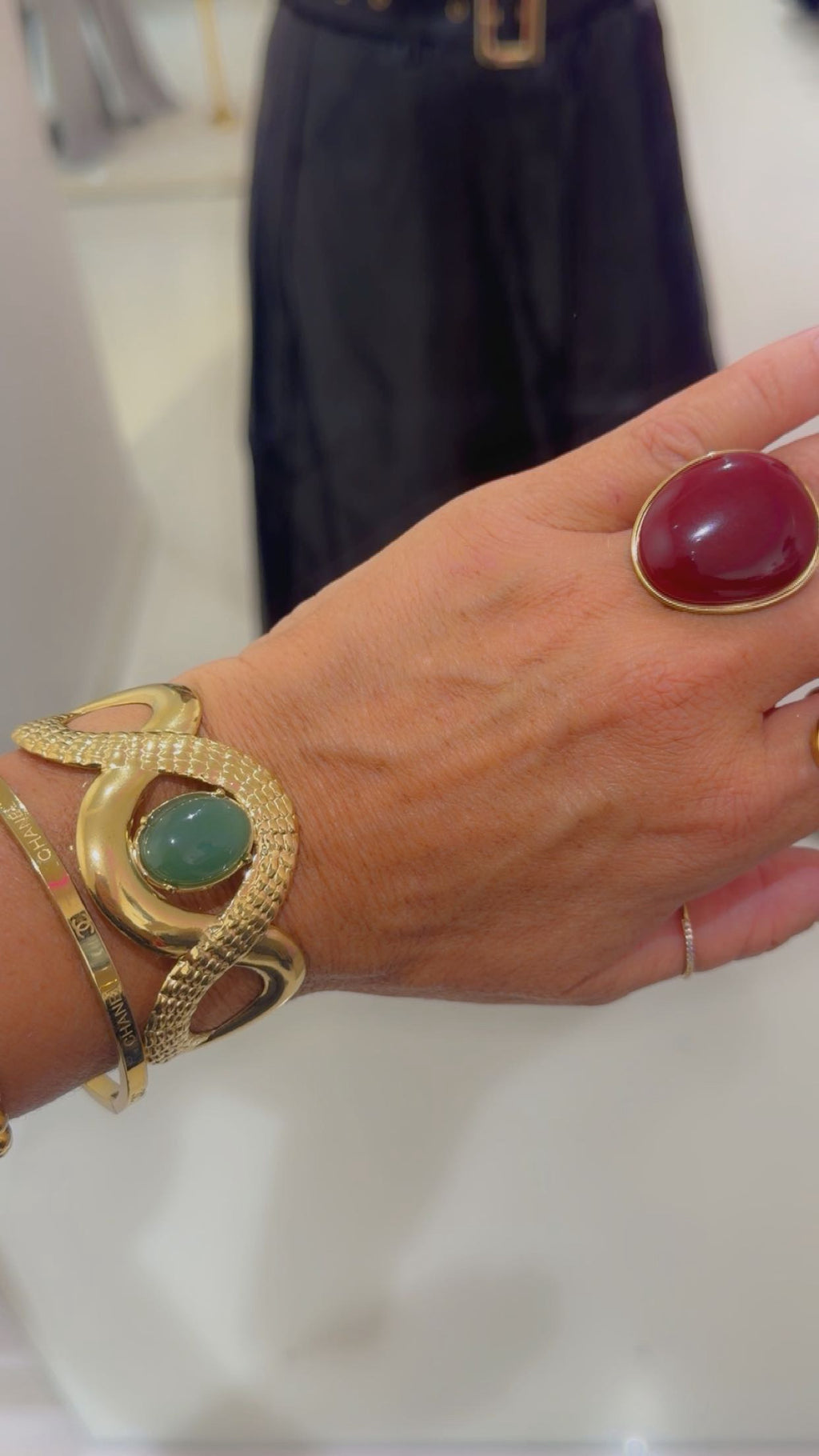statement ring burgendy