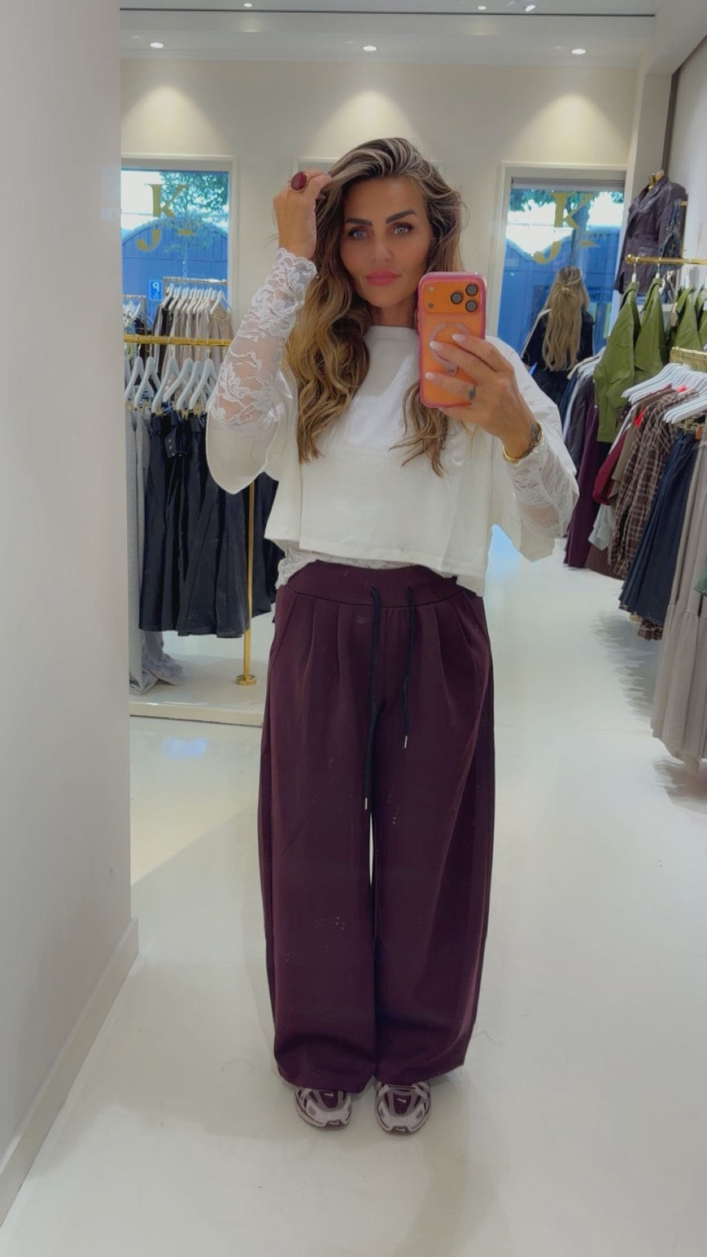 classy jogger burgendy