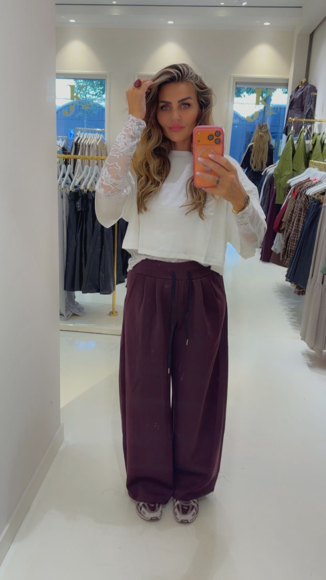 classy jogger burgendy