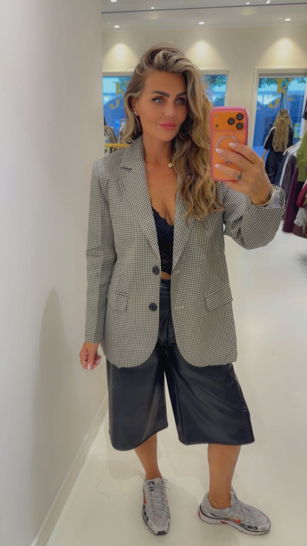 classy me ruit blazer