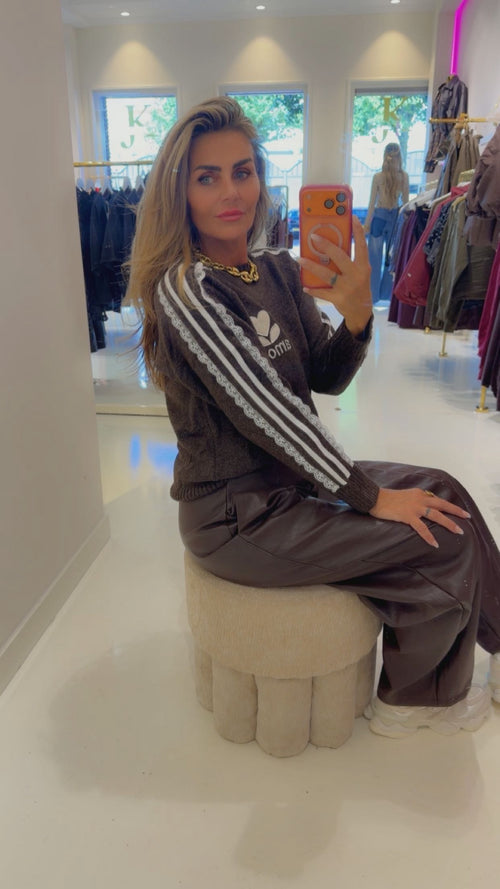 amour sweater bruin
