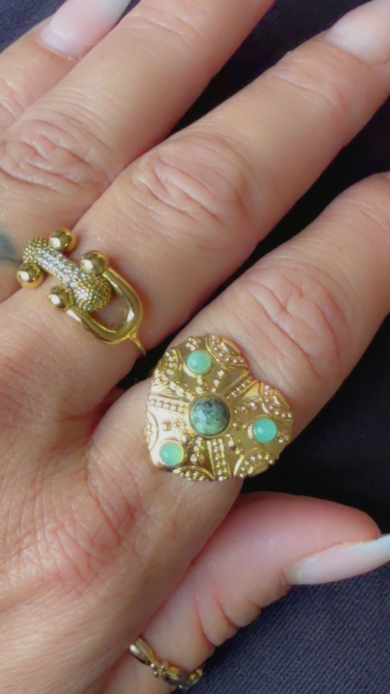 green heart ring
