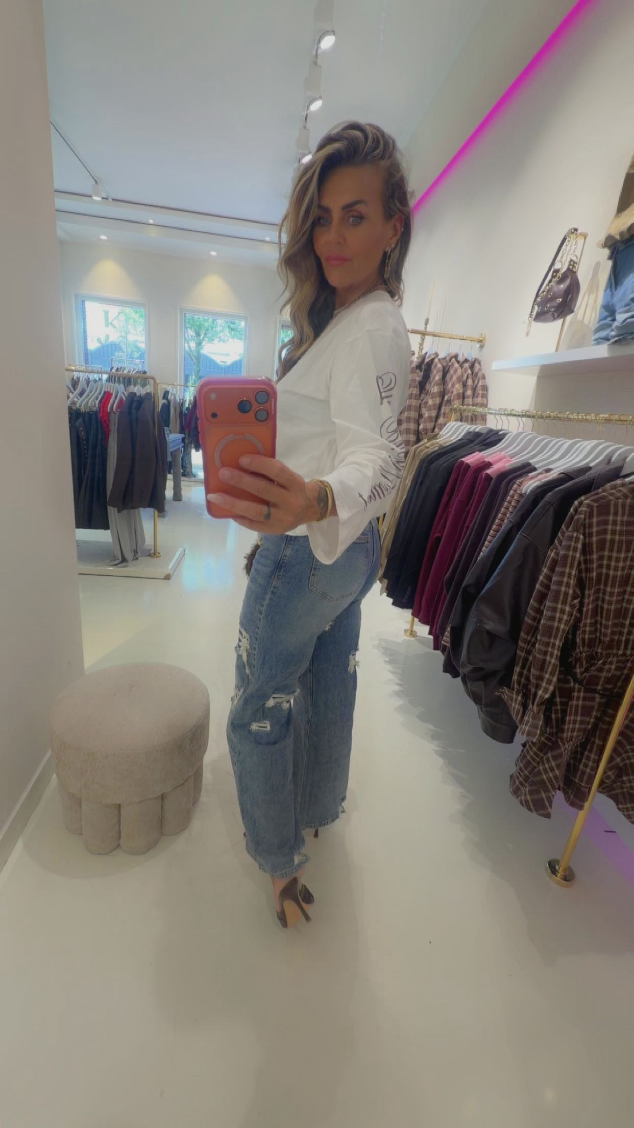 destroyed jeans laulia