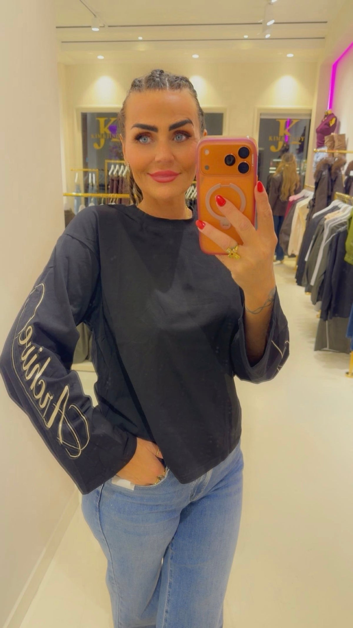 Guusje Longsleeve tee