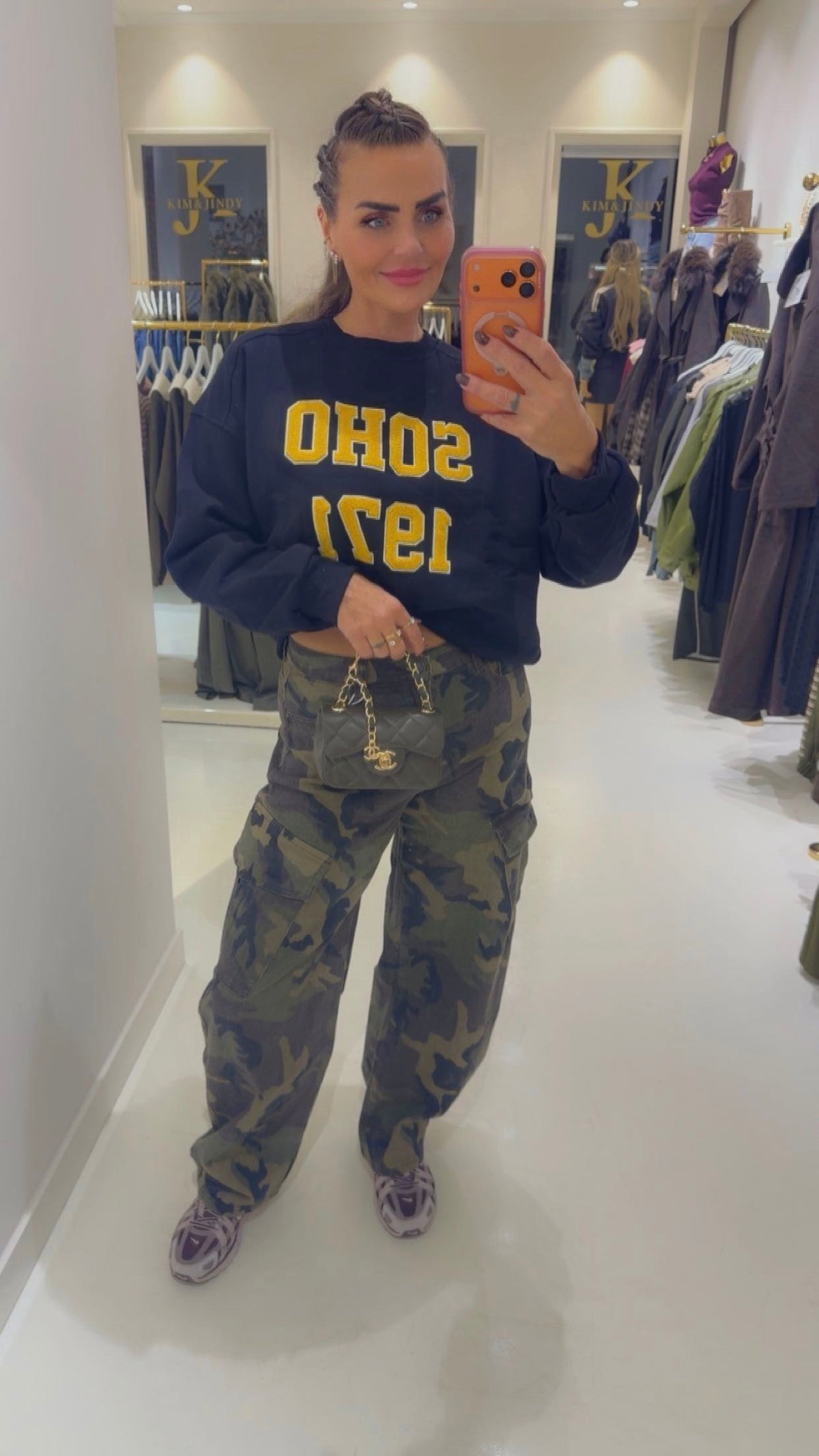 Soho sweater black