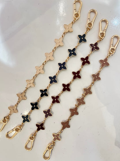 clover tassen hanger