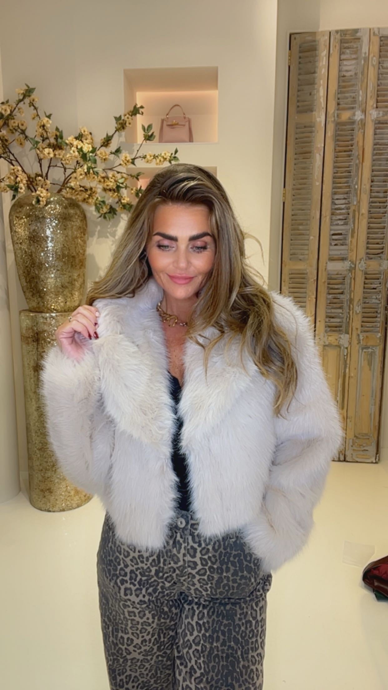 stunt !!! bontjasje beige