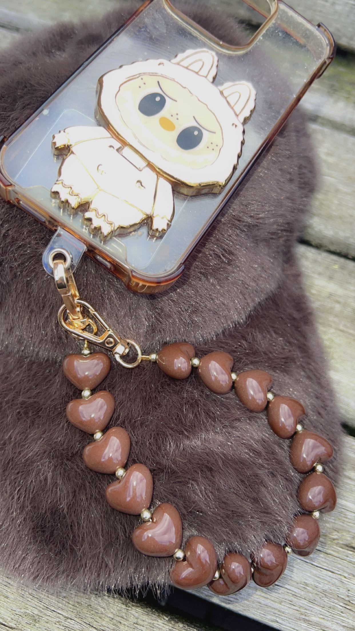 love telefoon hanger bruin