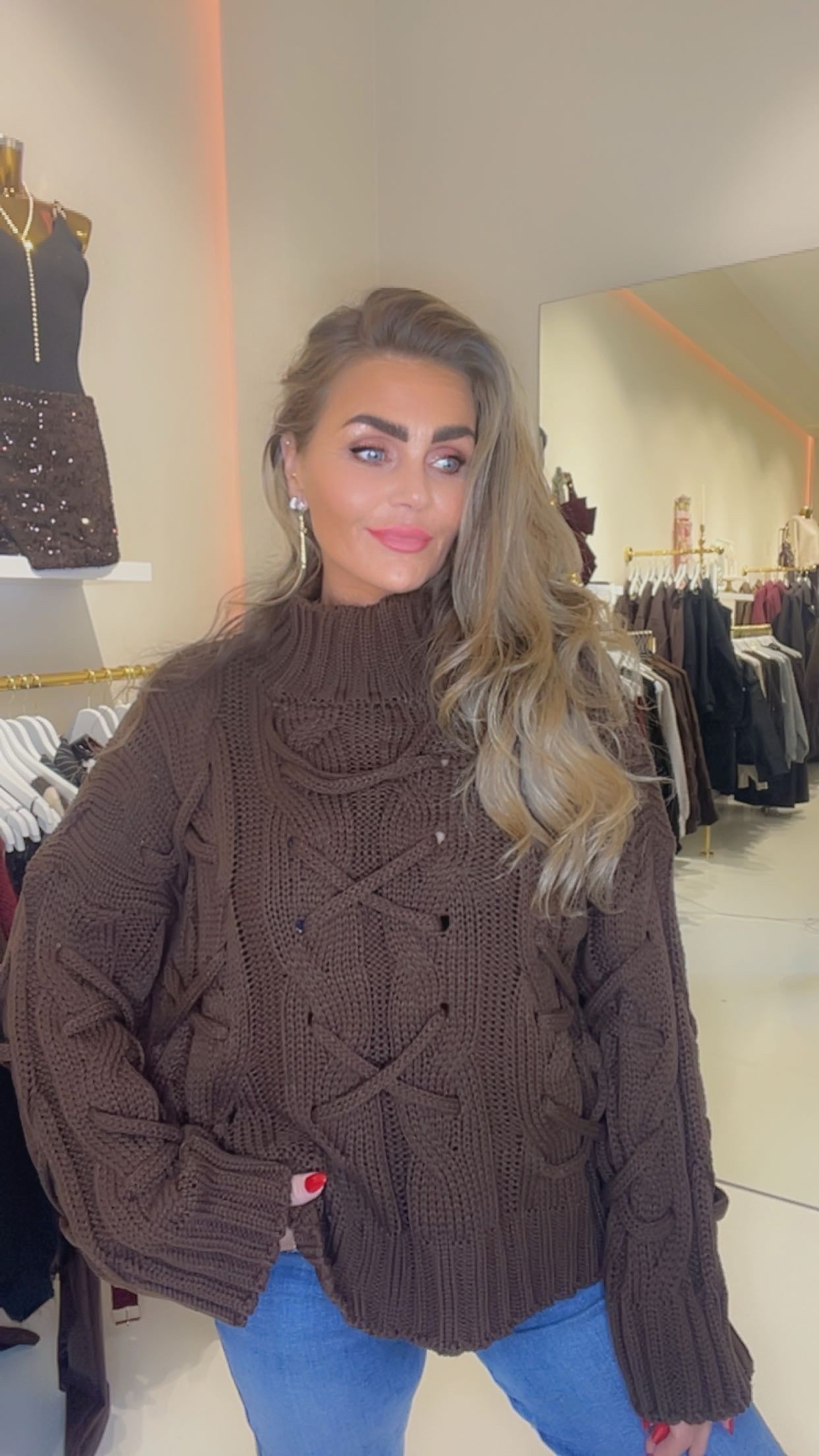 kabeltrui femke bruin laatste !!!