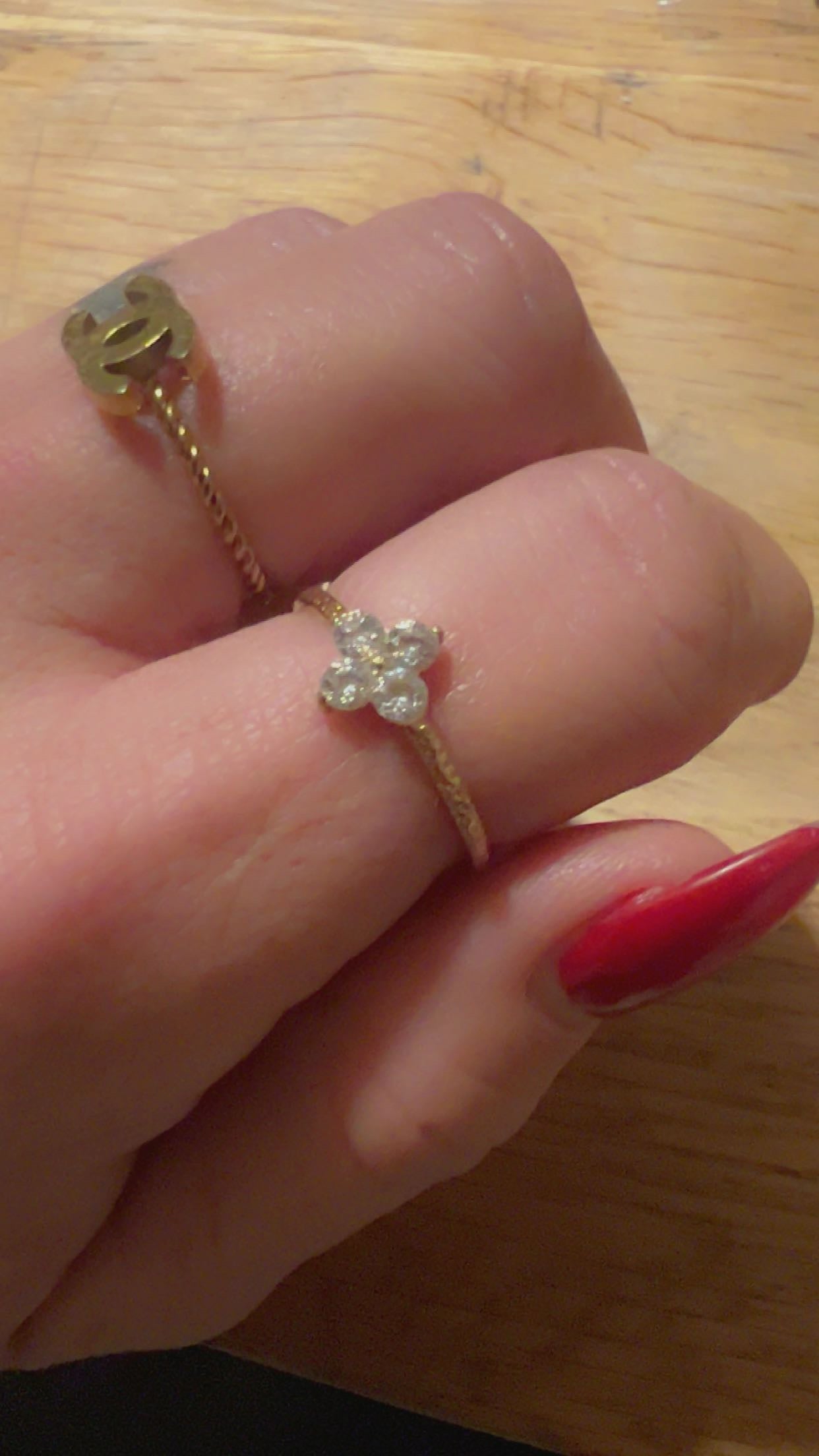 clover ring