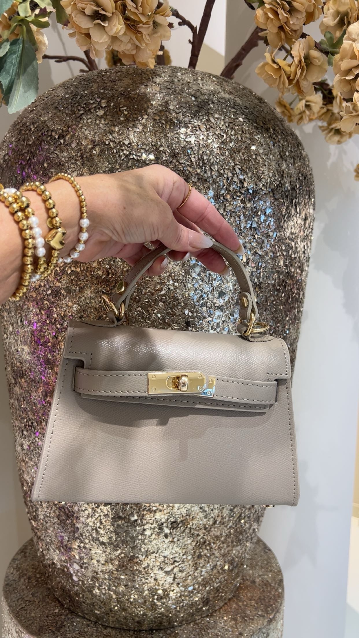 iconic bag taupe