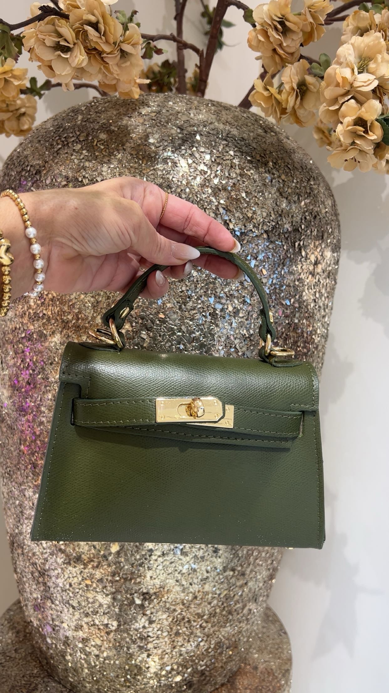 iconic bag green