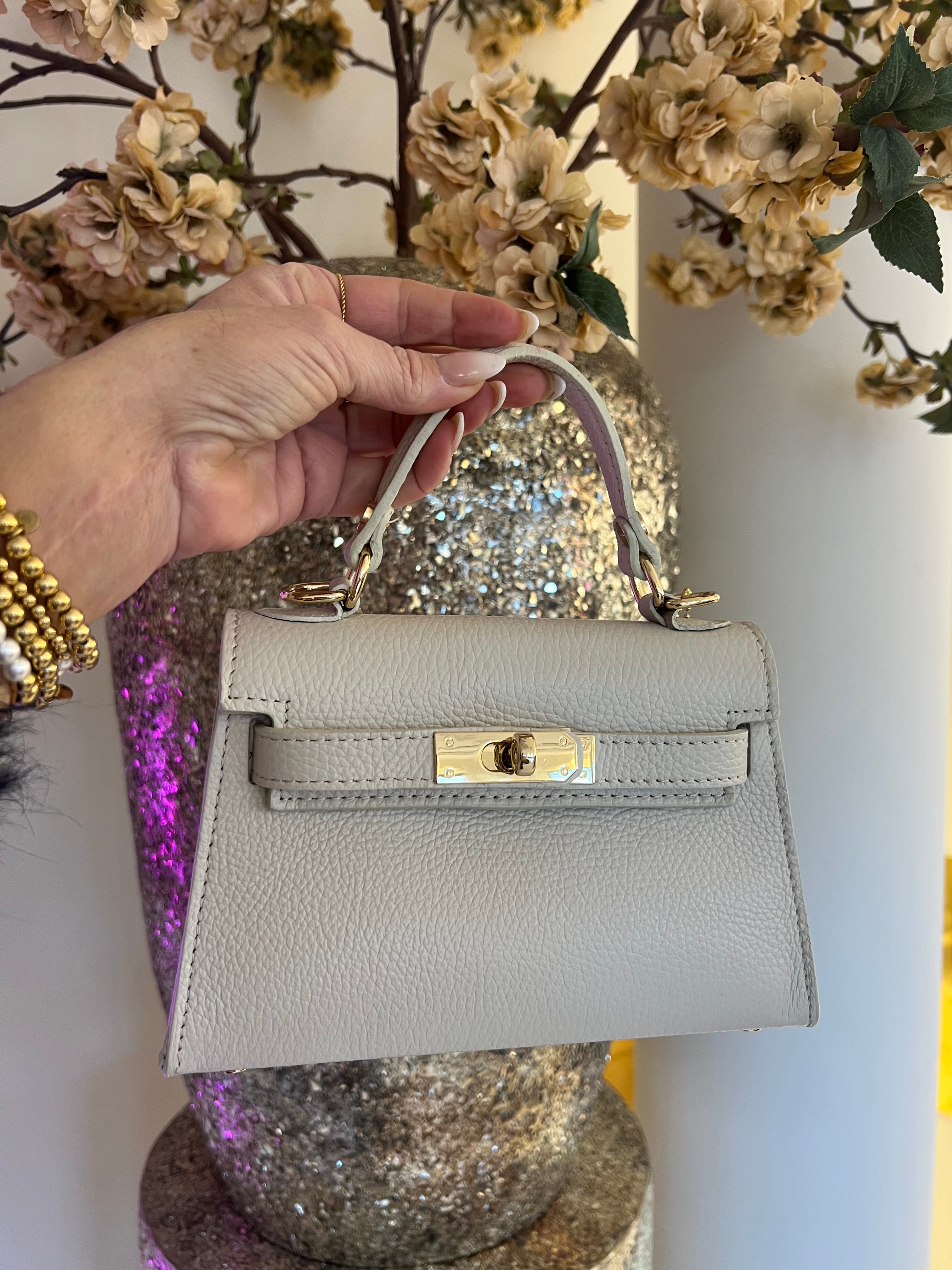iconic bag beige