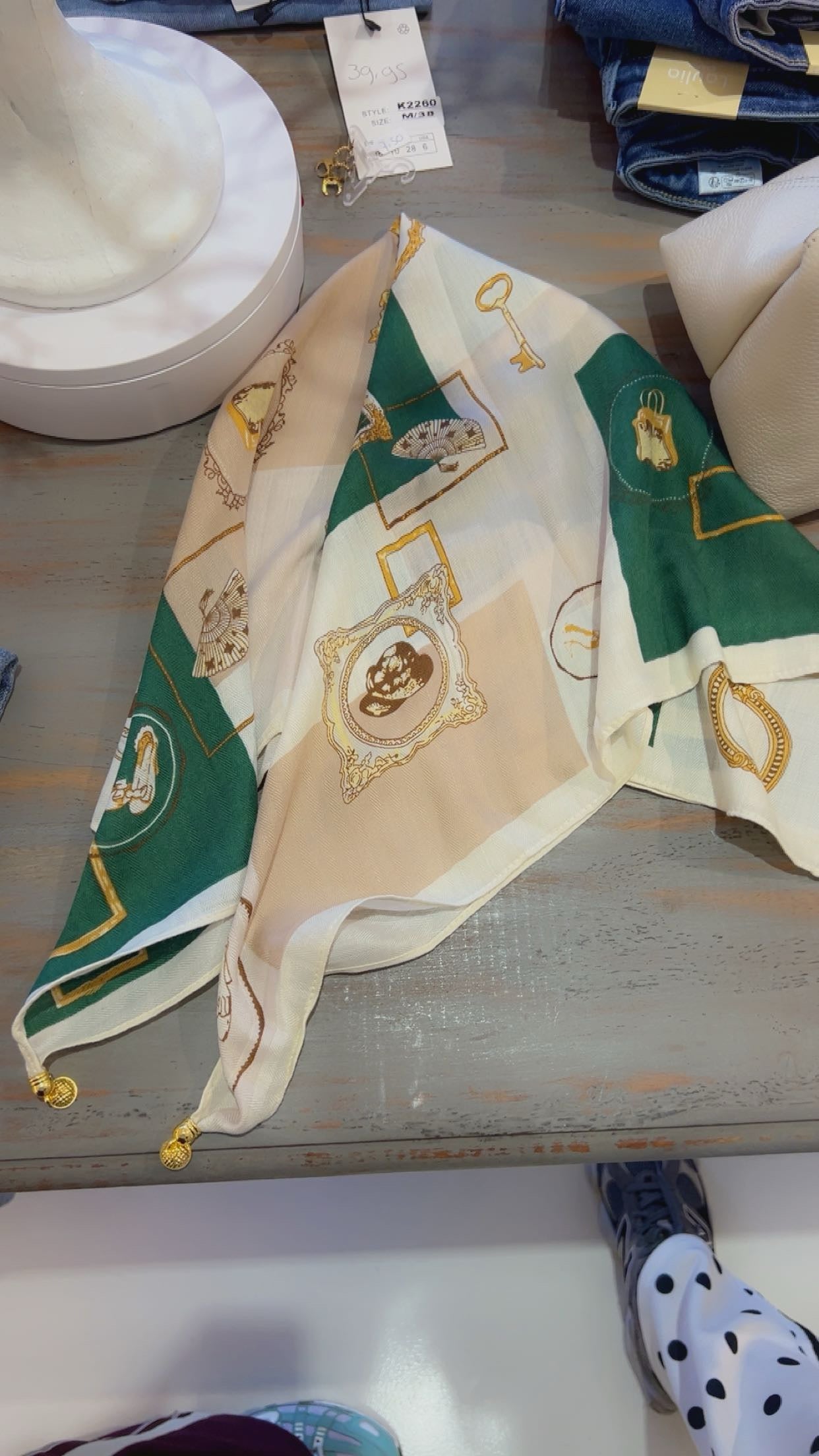 sjaal met magneet groen