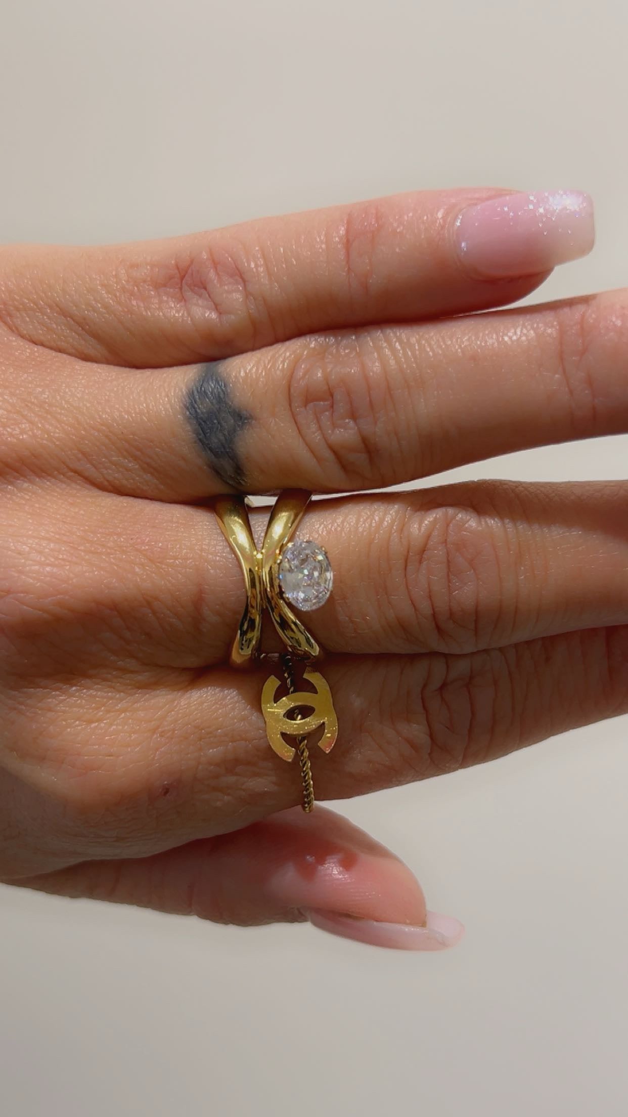 davina ring