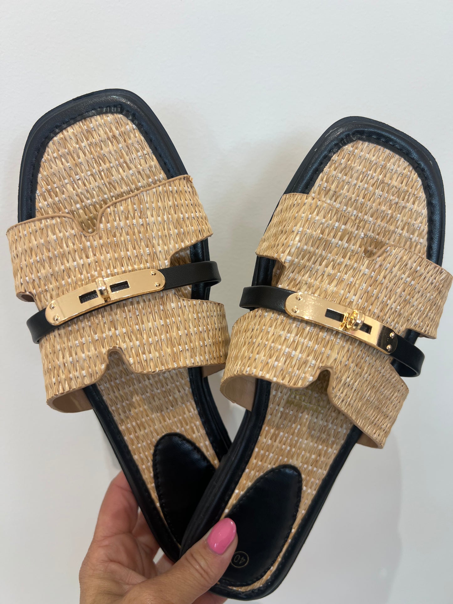 helen slippers zwart