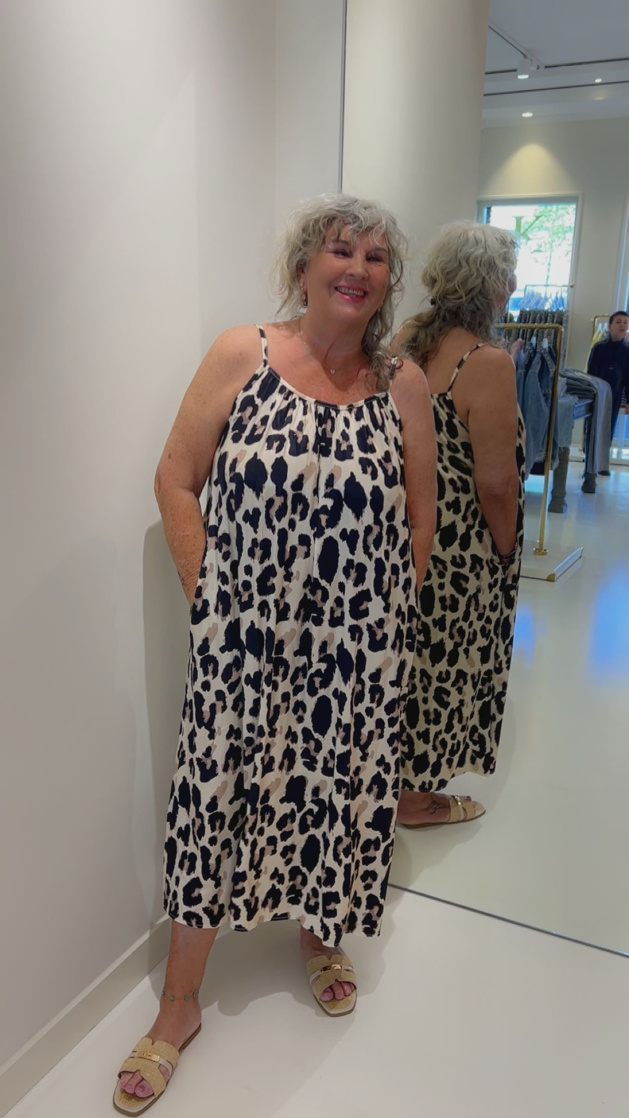 Panter dress plus size