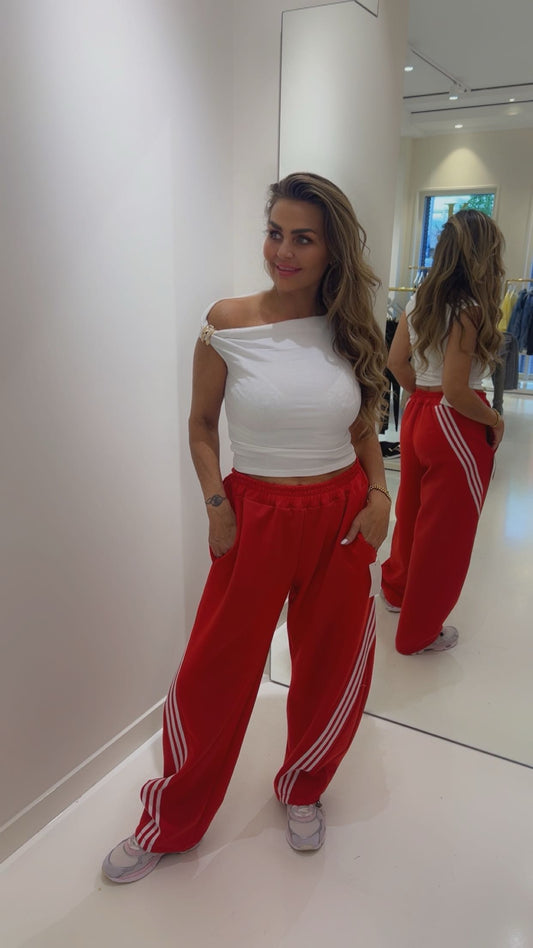 Striped jogger red