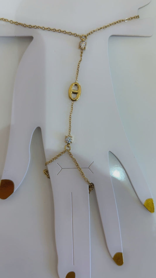 hand chain bobby