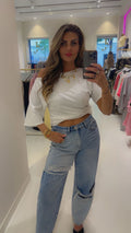 White tee off sholder
