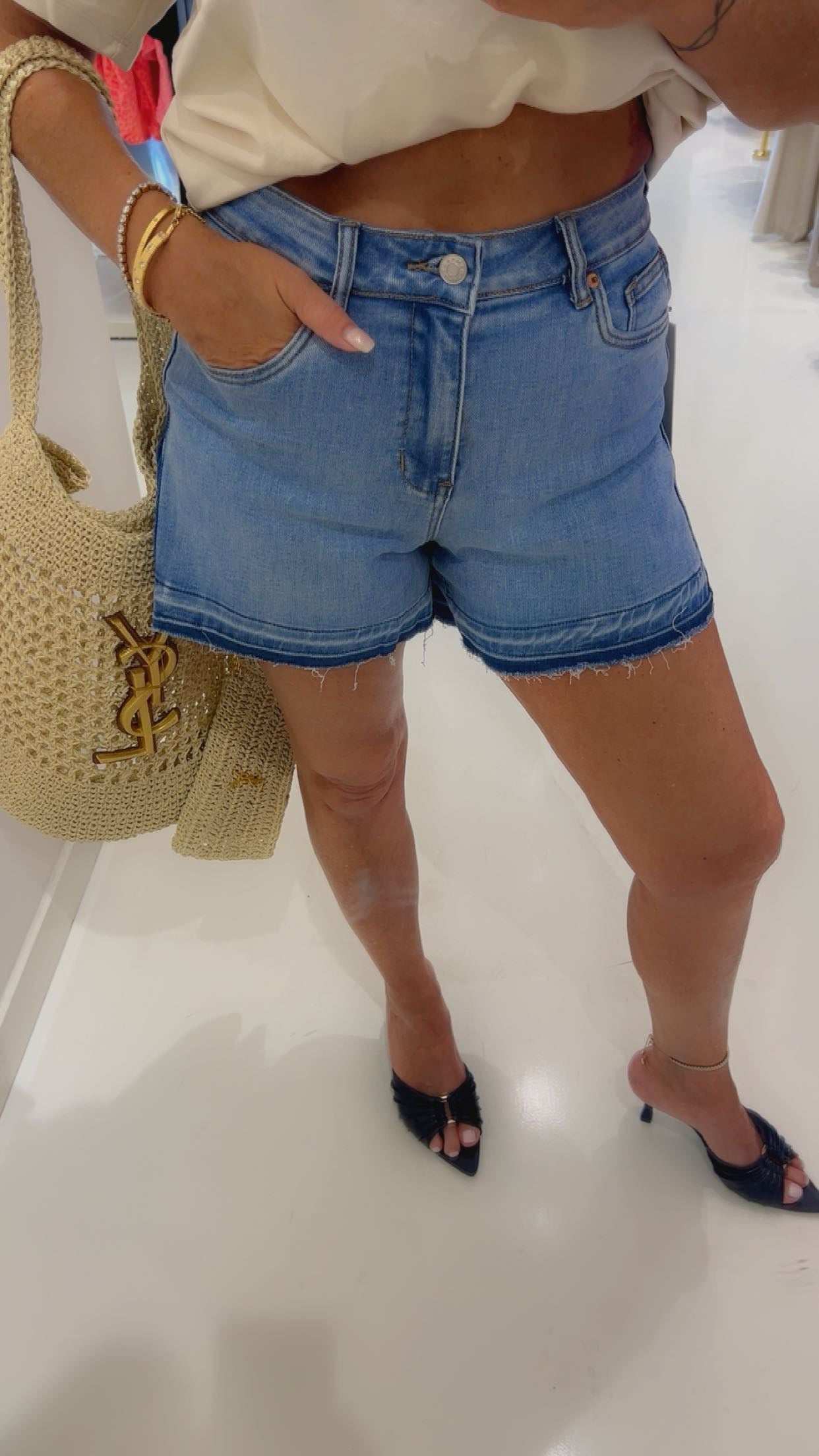 lena jeans short